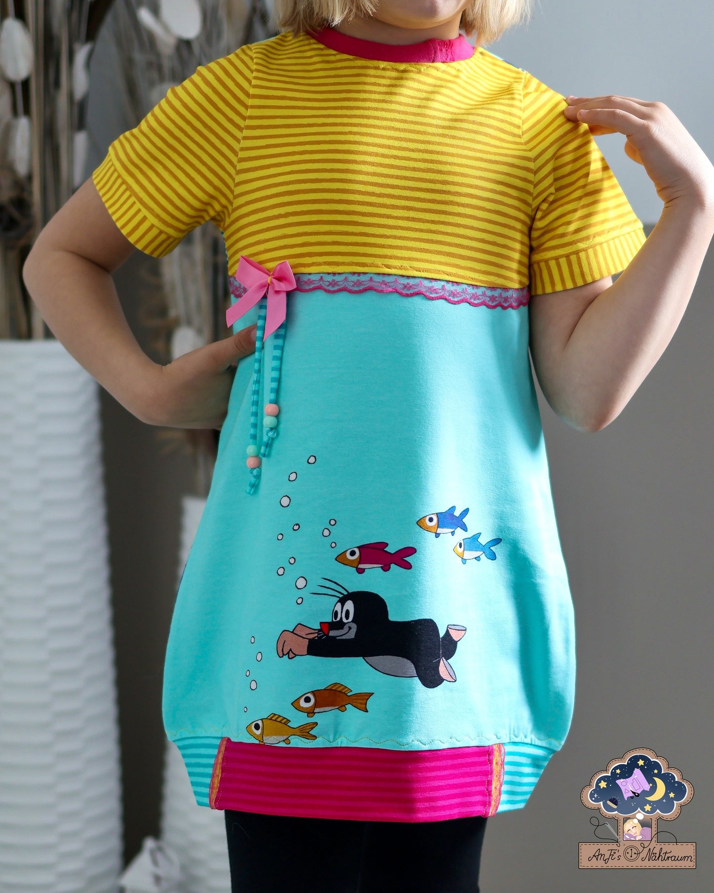 Fashion Ebook Schnittmuster für das Hoodiekleid All4One Moon in den Größe 80-170 in DIN- A4 & DIN-A0 PDF zum download
