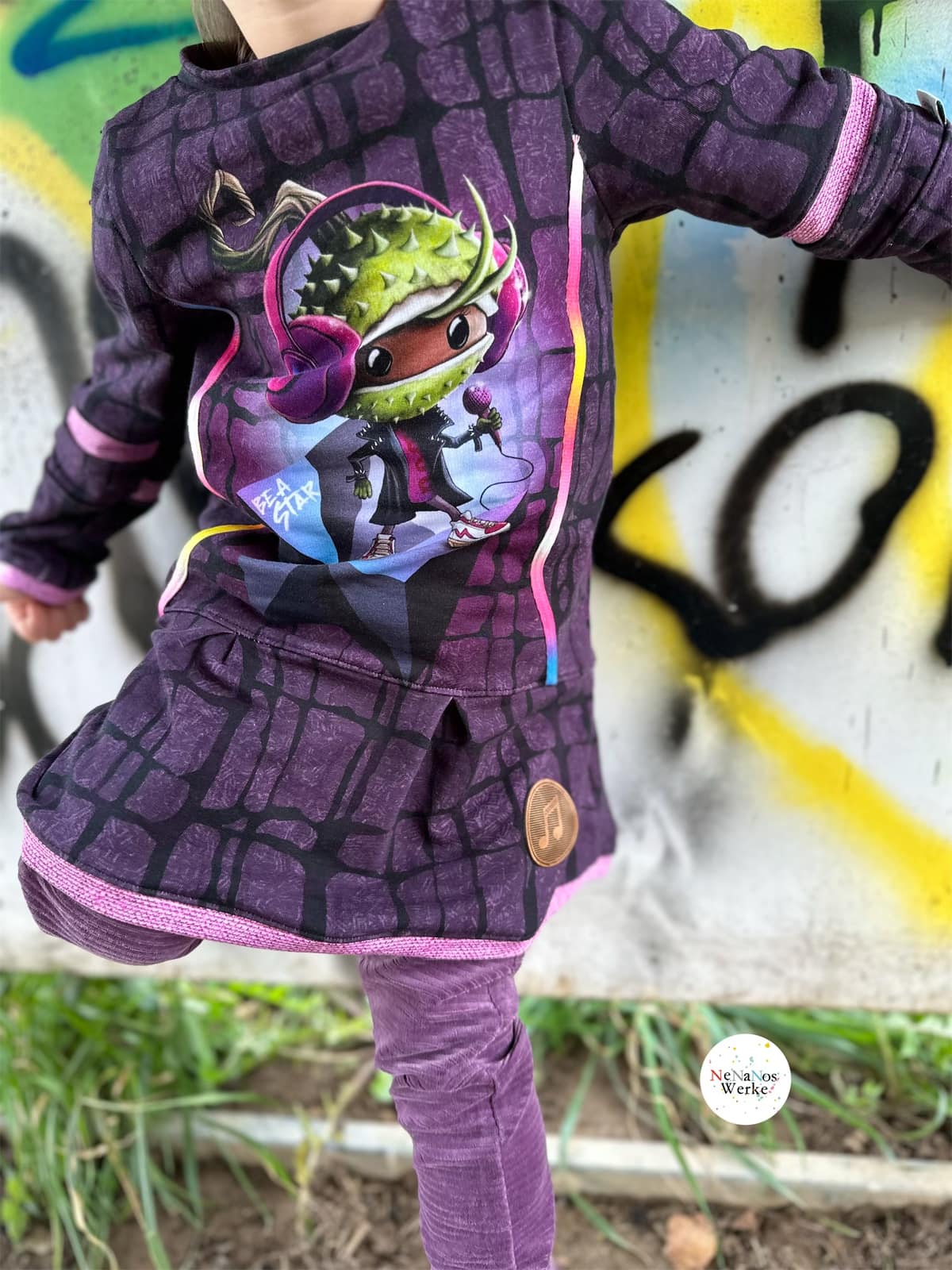 Fashion Ebook Schnittmuster für den Hoodie 4Gamer in der Größe 74-170 in DIN- A4 & DIN-A0 PDF zum download