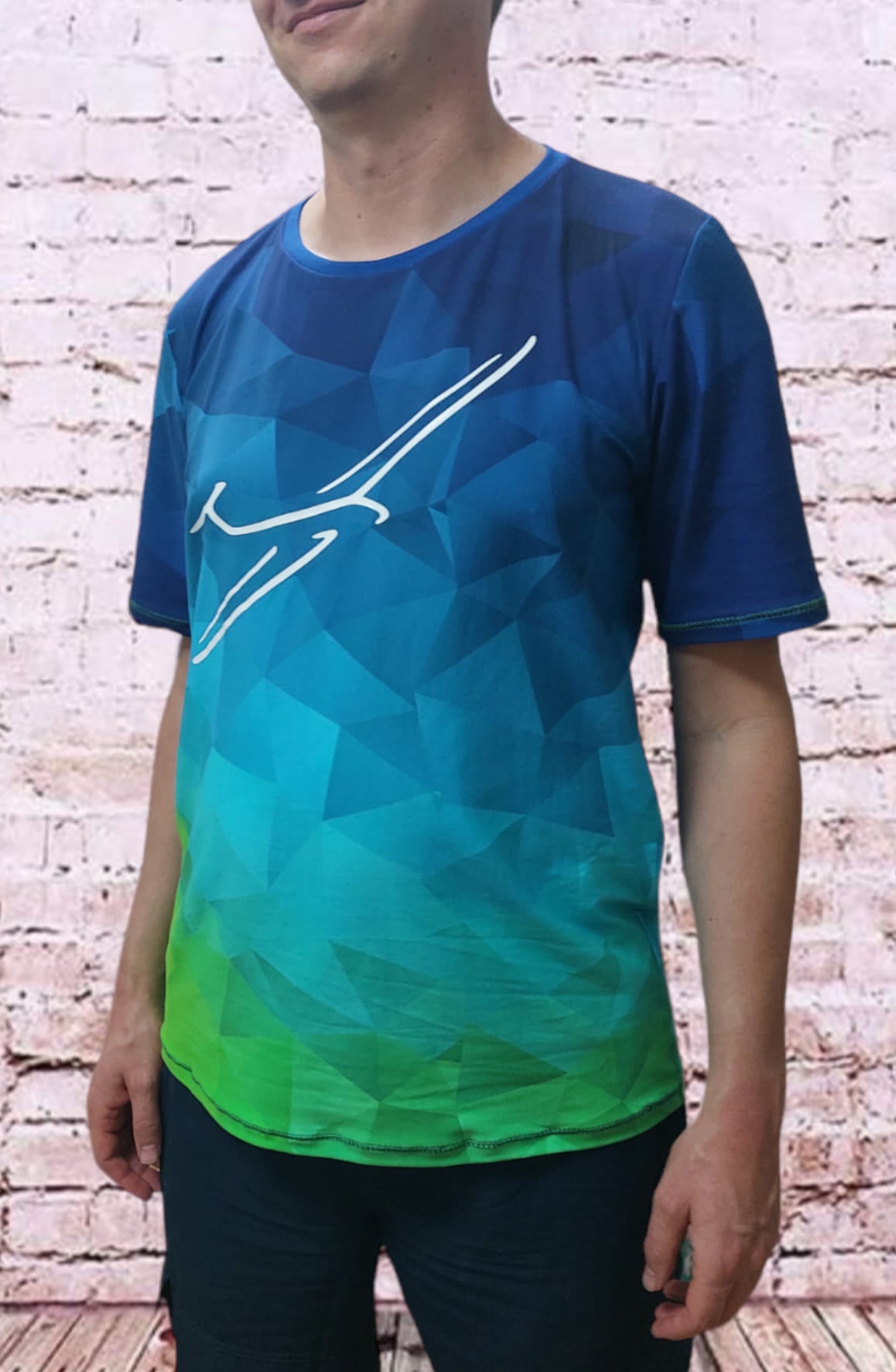 Fashion Ebook Schnittmuster für ein Basic T-Shirt für Herren in der Größe XXS bis 5XL in DIN- A4 & DIN-A0 PDF zum download