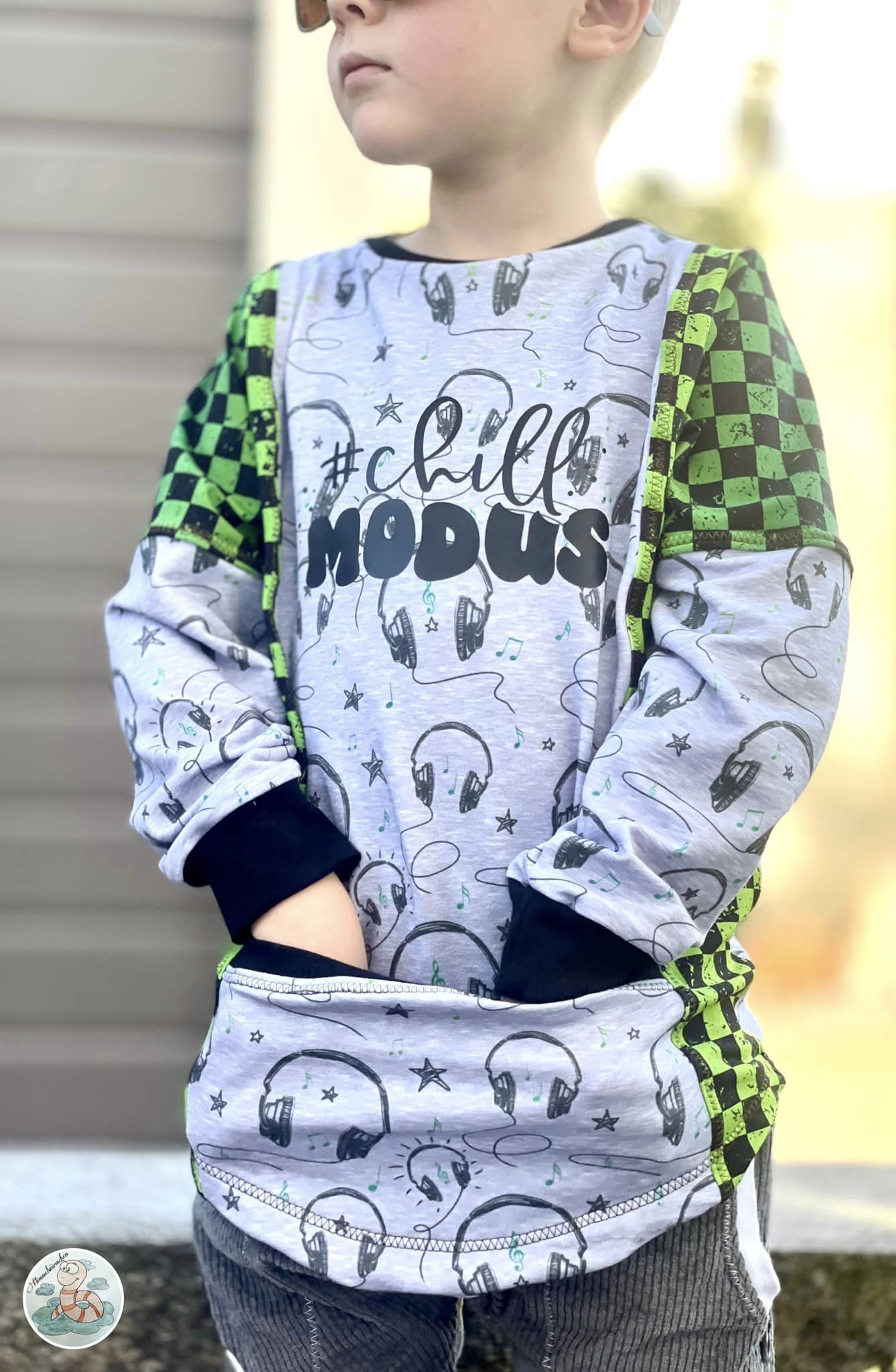 Fashion Ebook Schnittmuster für einen Hoodie Schiri für Kinder in den Größe 74-170 in DIN- A4 & DIN-A0 PDF zum download