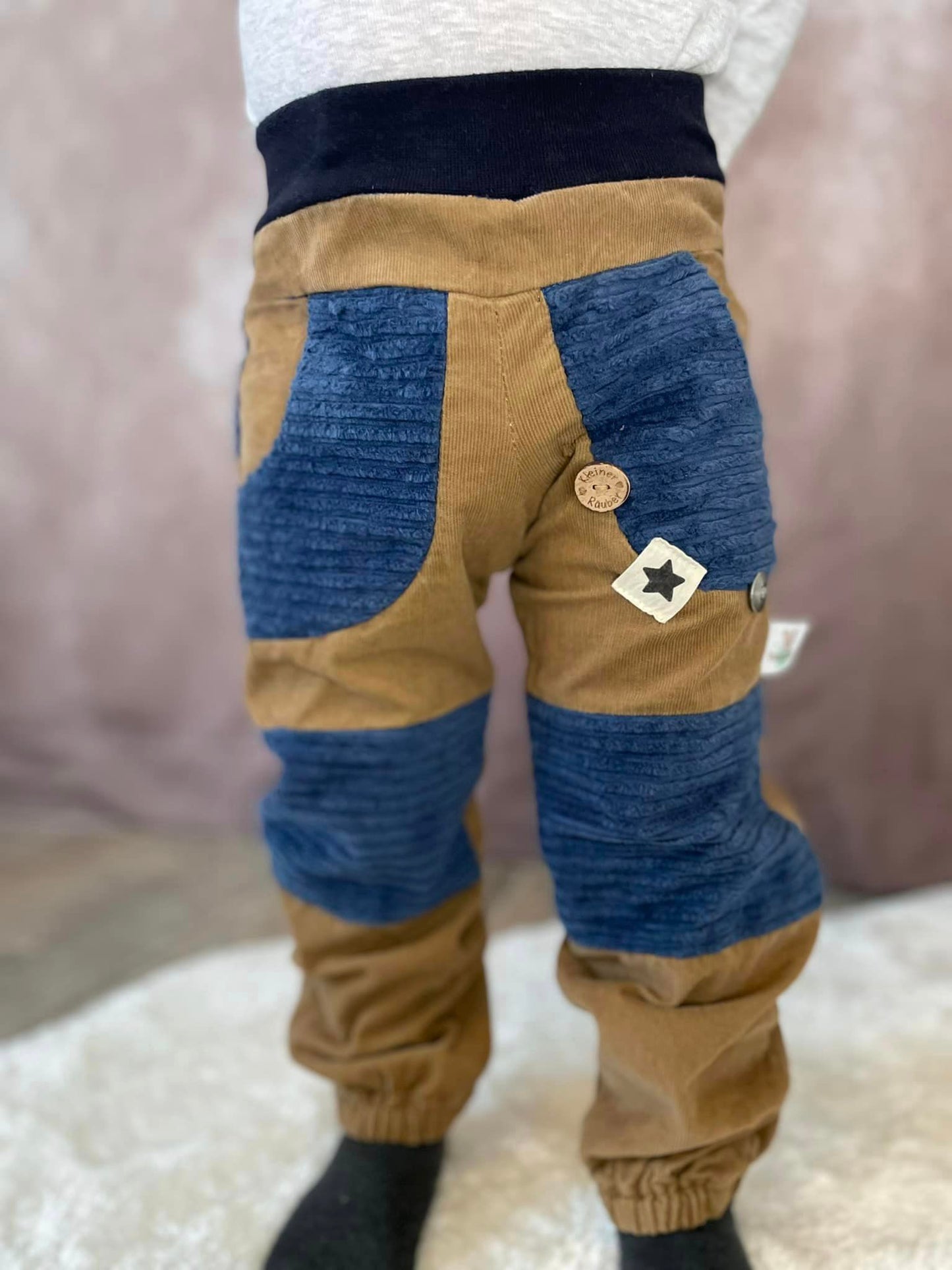 Fashion Ebook Schnittmuster für eine Hose Tarino in der Größe 68-170 in DIN- A4 & DIN-A0 PDF zum download