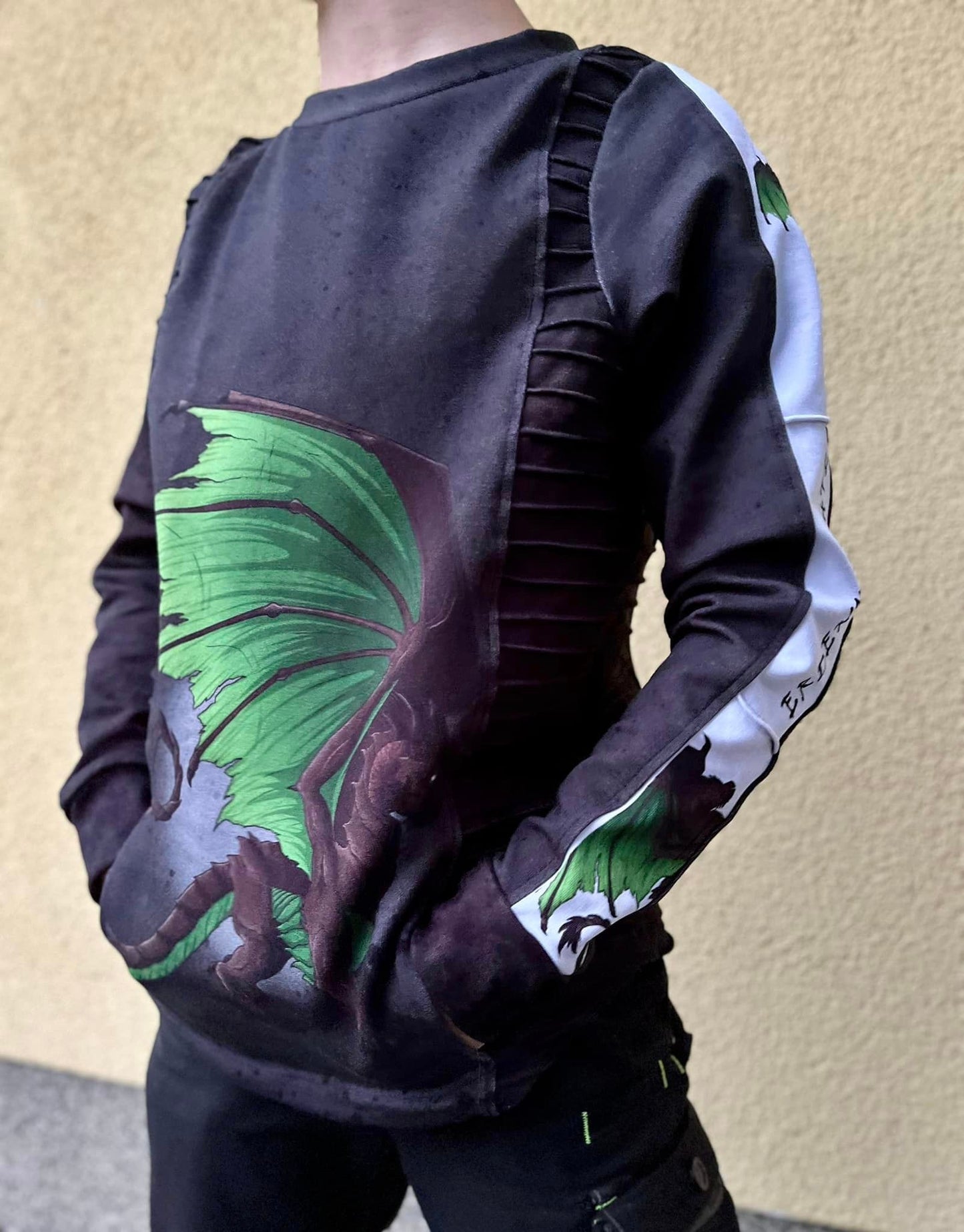 Fashion Ebook Schnittmuster für einen Hoodie Schiri für Kinder in den Größe 74-170 in DIN- A4 & DIN-A0 PDF zum download