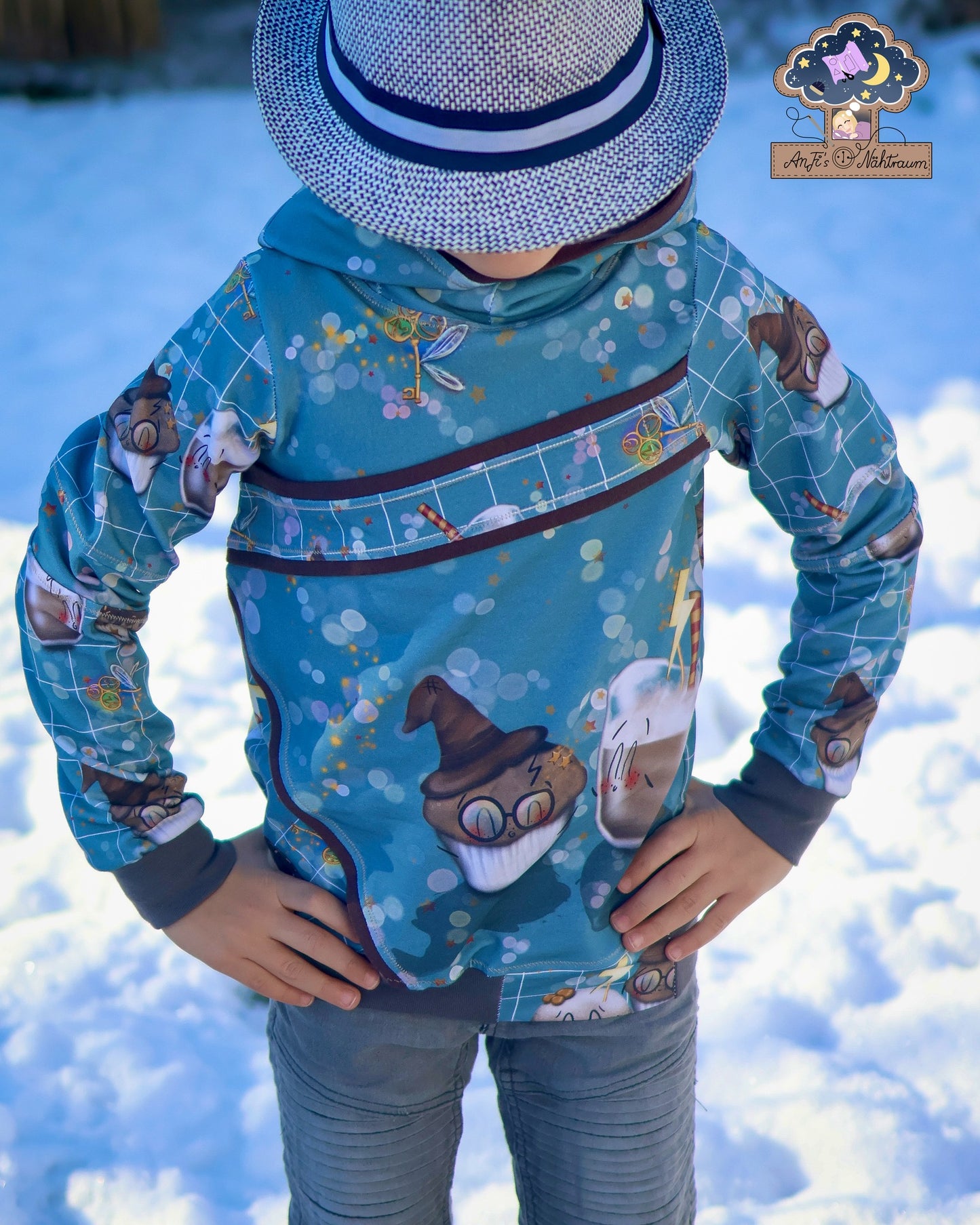 Fashion Ebook Schnittmuster für einen Hoodie Liam für Kinder in den Größe 80-170 in DIN- A4 & DIN-A0 PDF zum download