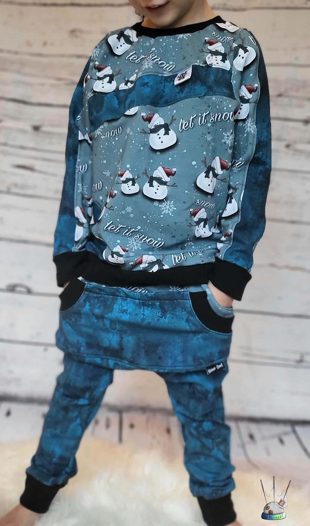 Fashion Ebook Schnittmuster für einen Hoodie Liam für Kinder in den Größe 80-170 in DIN- A4 & DIN-A0 PDF zum download