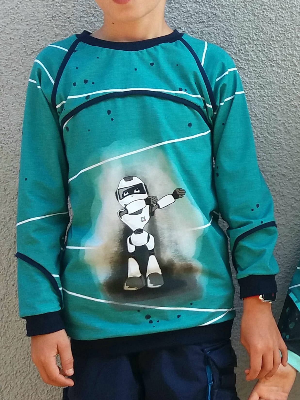 Fashion Ebook Schnittmuster für einen Kreativ Sweater in der Größe 62-170 in DIN- A4 & DIN-A0 PDF zum download