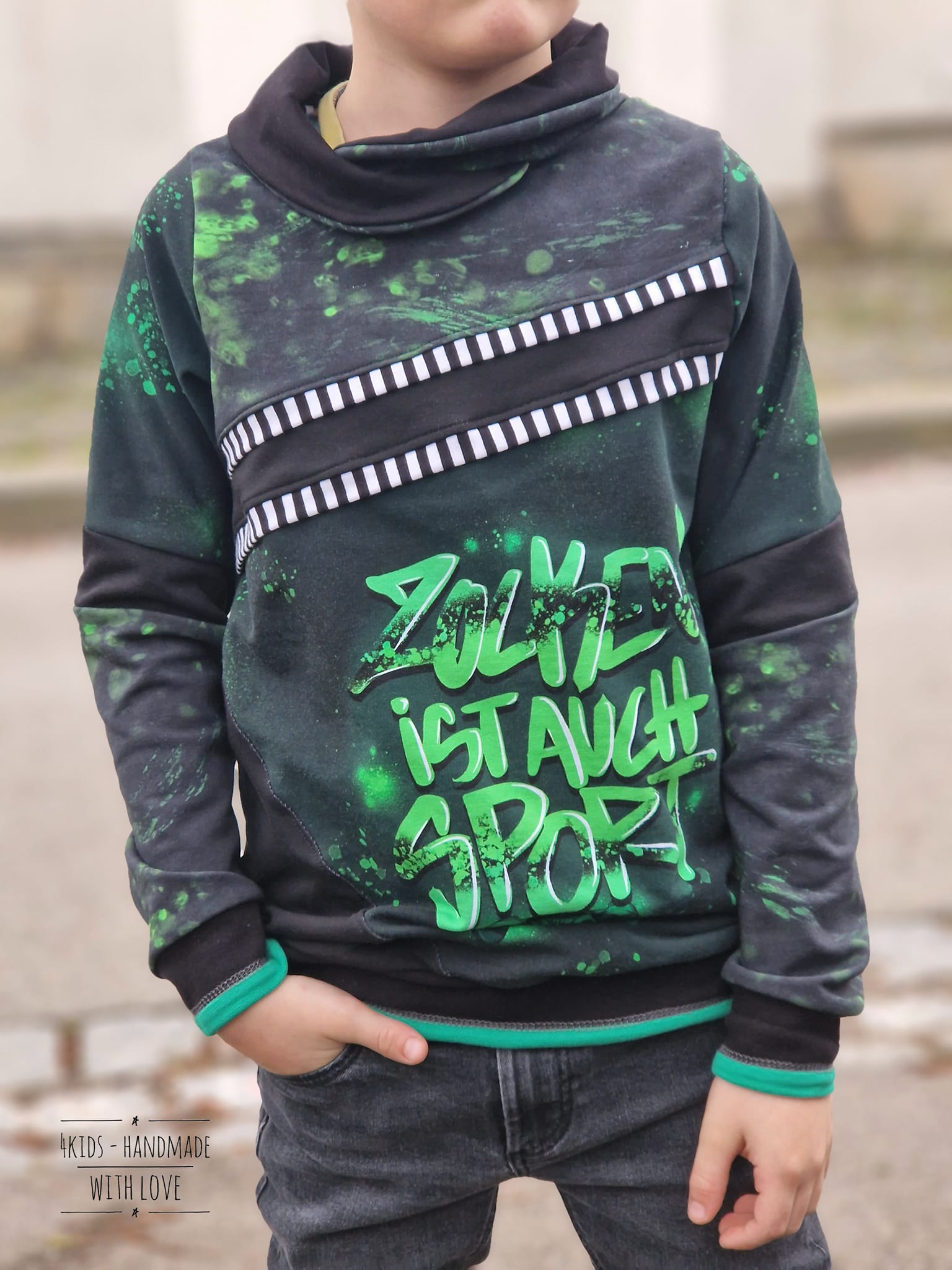 Fashion Ebook Schnittmuster für einen Hoodie Liam für Kinder in den Größe 80-170 in DIN- A4 & DIN-A0 PDF zum download