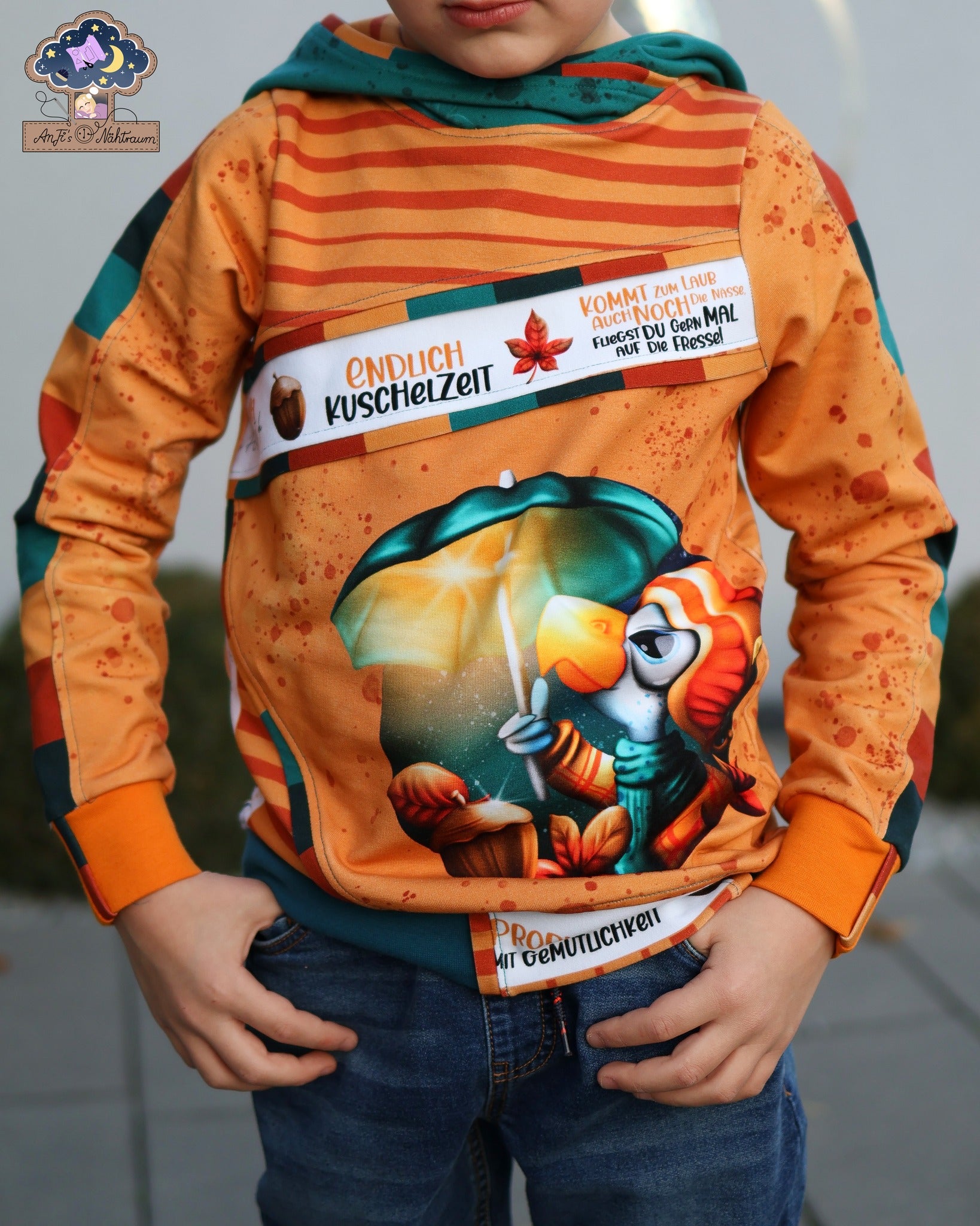 Fashion Ebook Schnittmuster für einen Hoodie Liam für Kinder in den Größe 80-170 in DIN- A4 & DIN-A0 PDF zum download