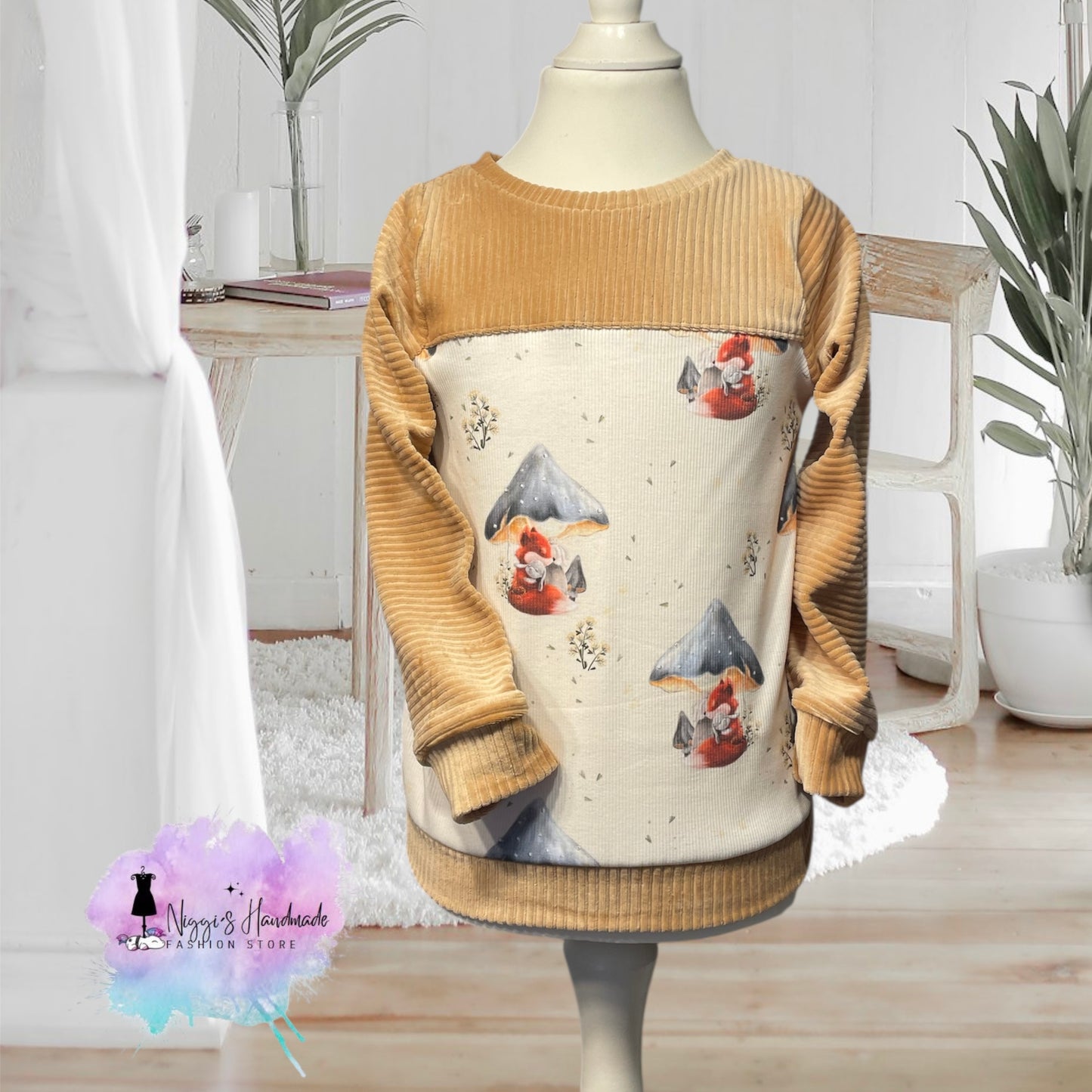 Handgenähter Pullover für Babys mit Bio-Baumwolle und lieblichen Waldmotiv von Fuchs und Hase von Niggis Handmade
