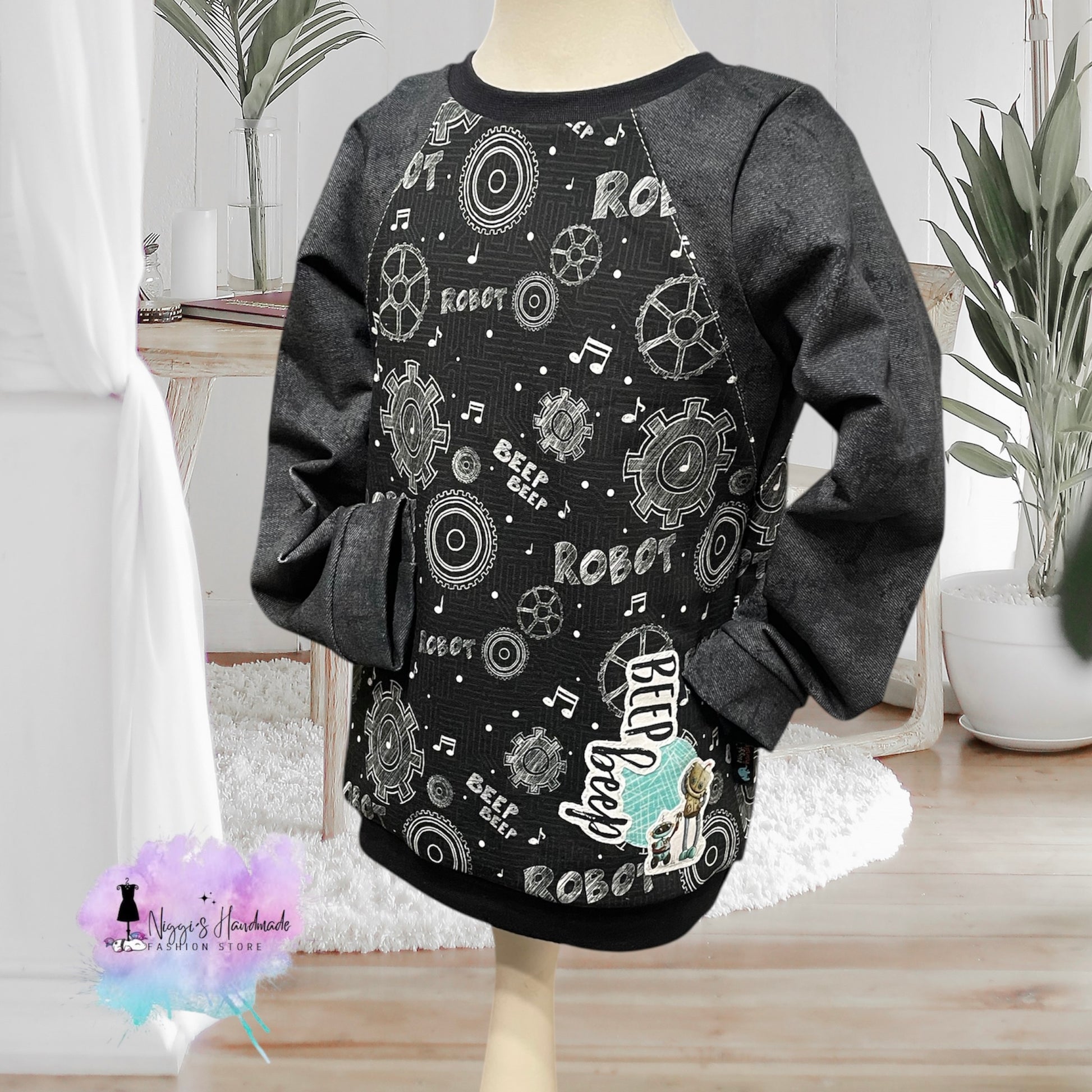 Weiches Bio Baumwoll French Terry Stoff von Niggis Handmade mit dem Design "Jeans" zum vernähen. Ideal für Sweatjacken, Hoodies oder andere Kleidungsstücke.